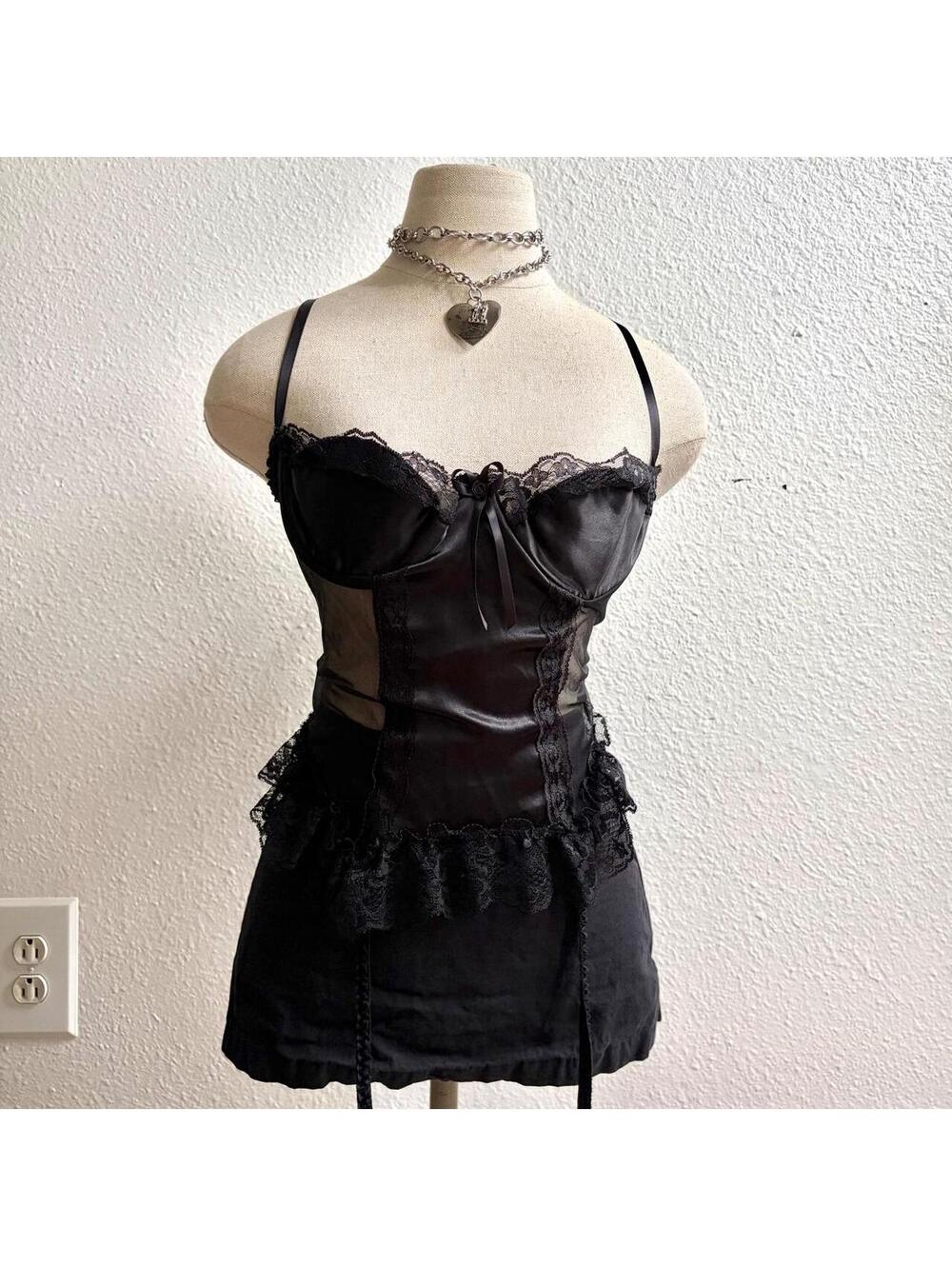 VINTAGE 90s CORSET TOP